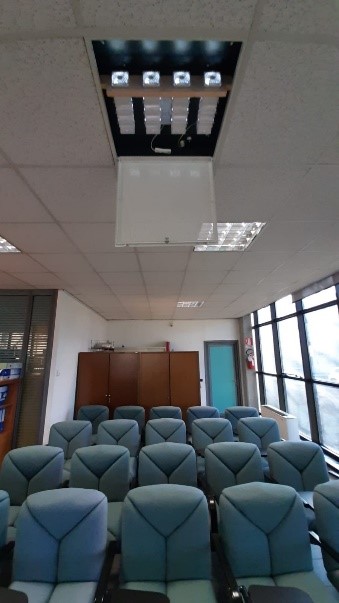 SanixBox CON LUCE BIANCA per Uffici e Buildings a soffitto